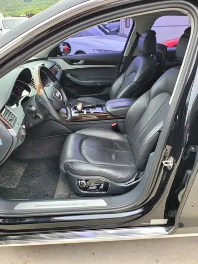 Audi A8 2015, 135024 км, за 10944.63 USD - фото 9