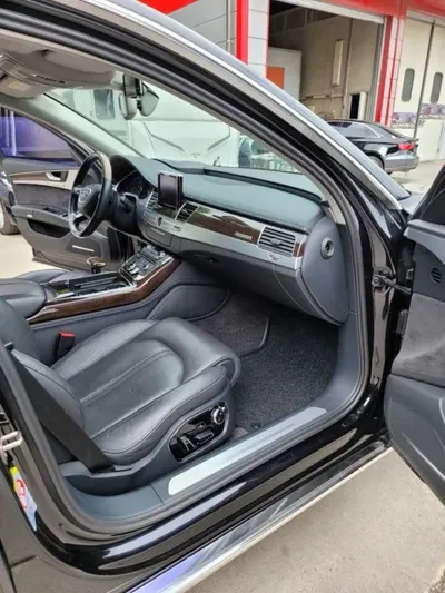Audi A8 2015, 135024 км, за 10944.63 USD - фото 10