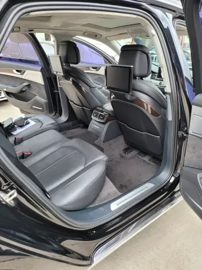 Audi A8 2015, 135024 км, за 10944.63 USD - фото 11