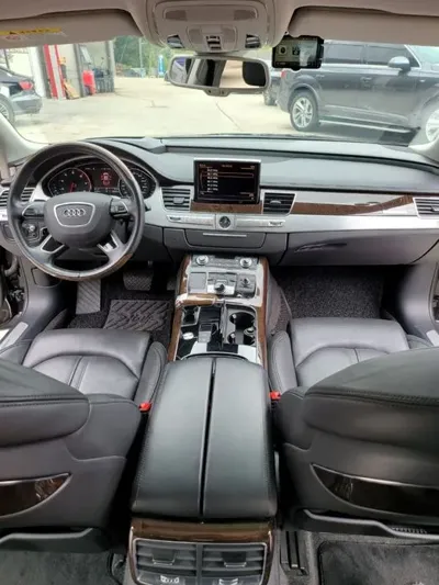 Audi A8 2015, 135024 км, за 10944.63 USD - фото 12