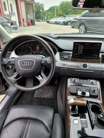 Audi A8 2015, 135024 км, за 10944.63 USD - фото 13