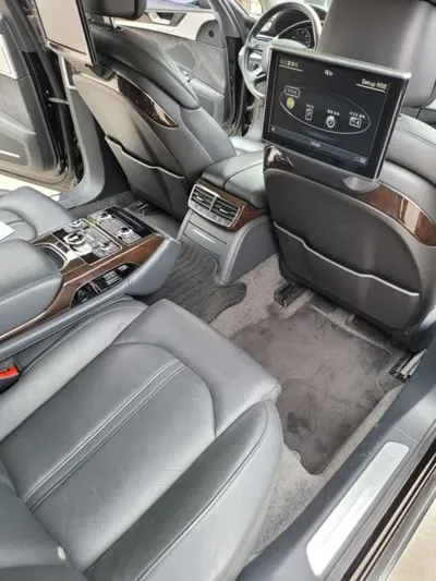 Audi A8 2015, 135024 км, за 10944.63 USD - фото 14