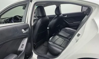 Kia K3 2013, 91612 км, за 2560.06 USD - фото 18