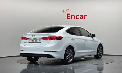 Hyundai Avante 2018, 124783 км, за 6236.05 USD