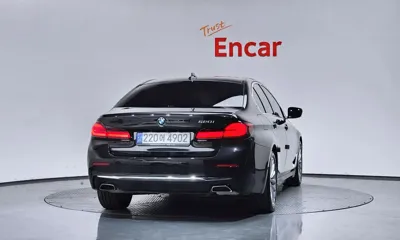 BMW 5-Series 2023, 21671 км, за 25370.83 USD