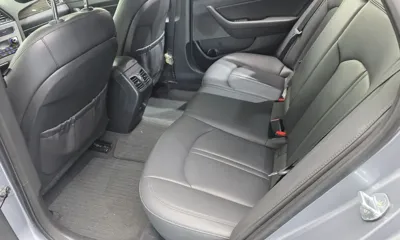 Hyundai Sonata 2015, 122472 км, за 6446.57 USD - фото 19
