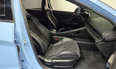 Hyundai Avante 2022, 57748 км, за 16213.73 USD - фото 27