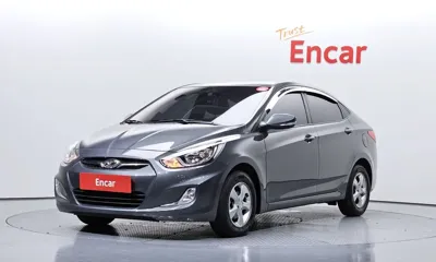 Hyundai Accent · 2012 год