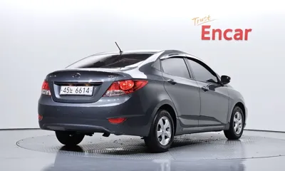 Hyundai Accent 2012, 97936 км, за 2637.5 USD
