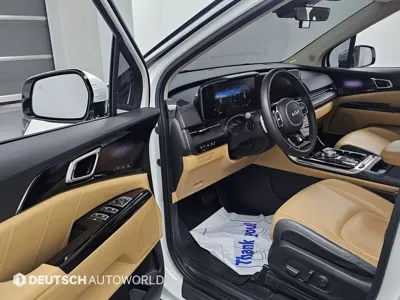 Kia Canival 2023, 66777 км, за 18501.64 USD - фото 11