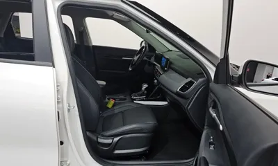 Kia Seltos 2024, 47661 км, за 16673.23 USD - фото 26