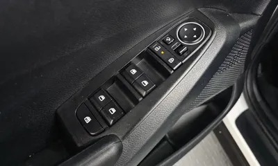 Kia Seltos 2024, 47661 км, за 16673.23 USD - фото 28