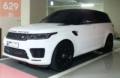 Land Rover Range Rover Sport 2022, 33900 км, за 51001.87 USD