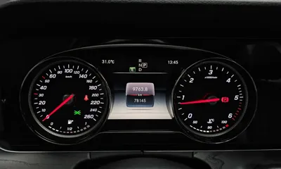 Mercedes-Benz E-Class 2018, 78145 км, за 13913.17 USD - фото 8