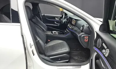 Mercedes-Benz E-Class 2018, 78145 км, за 13913.17 USD - фото 26