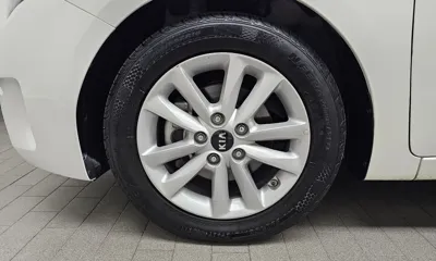 Kia K3 2016, 29127 км, за 6617.69 USD - фото 17