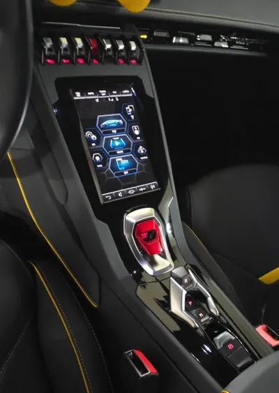 Lamborghini Huracan 2022, 11000 км, за 179558.05 USD - фото 9