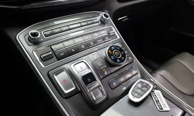 Hyundai Santafe 2022, 103292 км, за 15526.92 USD - фото 9