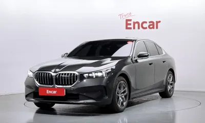 BMW 5-Series · 2024 год