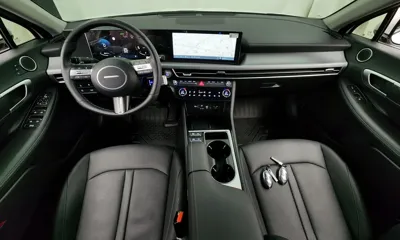 Hyundai Sonata 2025, 9402 км, за 18823.92 USD - фото 7