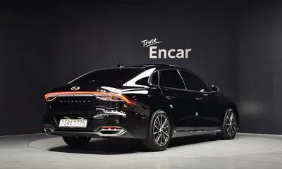 Hyundai Grandeur 2020, 65980 км, за 16482.09 USD
