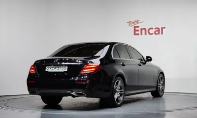 Mercedes-Benz E-Class 2020, 65684 км, за 22474.9 USD