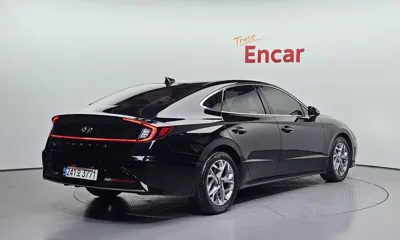 Hyundai Sonata 2022, 68230 км, за 11159.25 USD