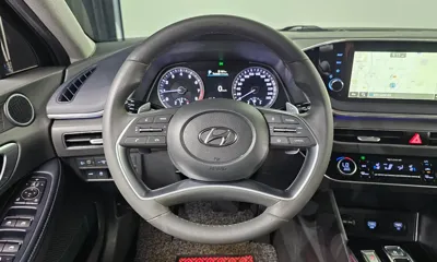 Hyundai Sonata 2022, 68230 км, за 11159.25 USD - фото 14