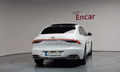 Hyundai Grandeur 2022, 48148 км, за 18178.23 USD