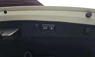 Hyundai Grandeur 2022, 48148 км, за 18051.73 USD - фото 27