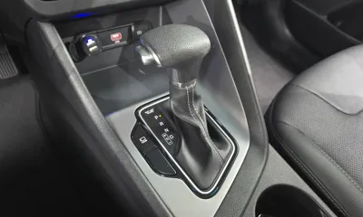 Kia Niro 2020, 82169 км, за 11093.61 USD - фото 9