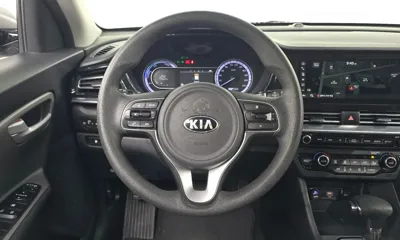 Kia Niro 2020, 82169 км, за 11093.61 USD - фото 13
