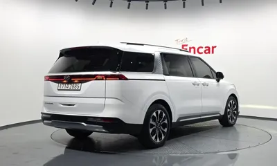 Kia Canival 2021, 93656 км, за 15092.39 USD