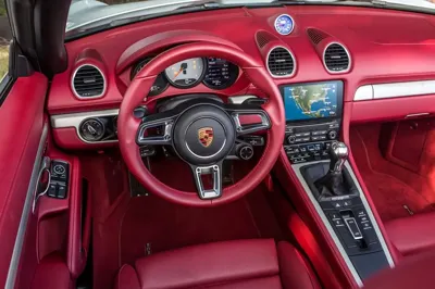 Porsche 718 · 2020 год