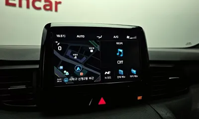 Hyundai Veloster 2019, 113873 км, за 8532.58 USD - фото 14