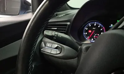 Hyundai Veloster 2019, 113873 км, за 8532.58 USD - фото 19
