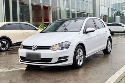 Volkswagen Golf · 2016 год