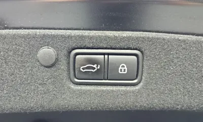 Hyundai Grandeur 2022, 108529 км, за 13986.48 USD - фото 20