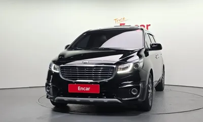 Kia Canival 2018, 126043 км, за 8861.76 USD
