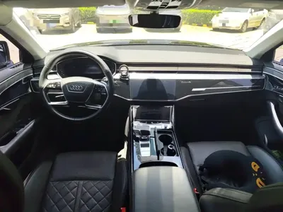 Audi A8 2021, 54600 км, за 46097.48 USD - фото 10