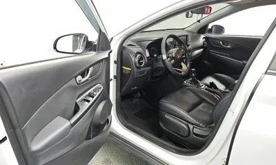 Hyundai Kona 2018, 94379 км, за 8457.22 USD - фото 10