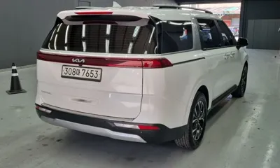 Kia Canival 2023, 70099 км, за 17421.82 USD