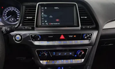 Hyundai Sonata 2019, 125315 км, за 6174.46 USD - фото 19