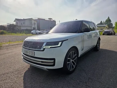 Land Rover Range Rover · 2023 год