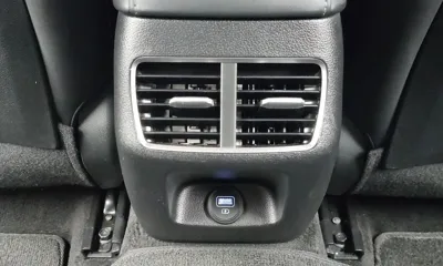 Hyundai Sonata 2020, 98232 км, за 8775.92 USD - фото 19