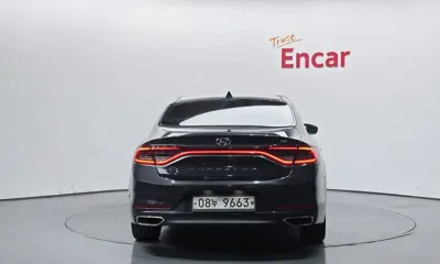 Hyundai Grandeur 2019, 104867 км, за 10516.97 USD
