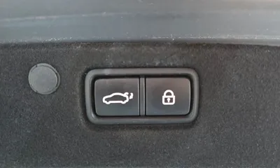 Hyundai Grandeur 2019, 104867 км, за 10516.97 USD - фото 20