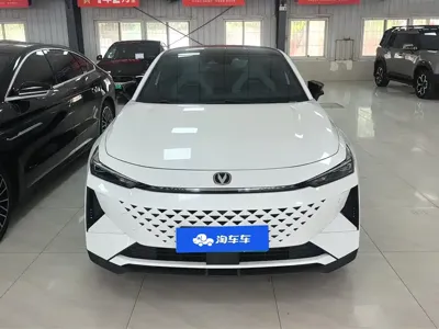 Changan UNI-V iDD 2025, 37800 км, за 13213.4 USD