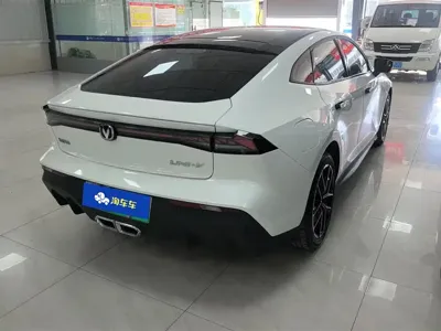 Changan UNI-V iDD 2025, 37800 км, за 13213.4 USD