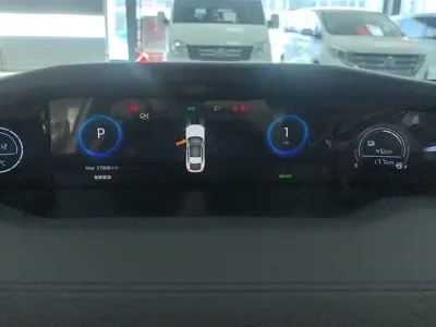 Changan UNI-V iDD 2025, 37800 км, за 13213.4 USD - фото 14